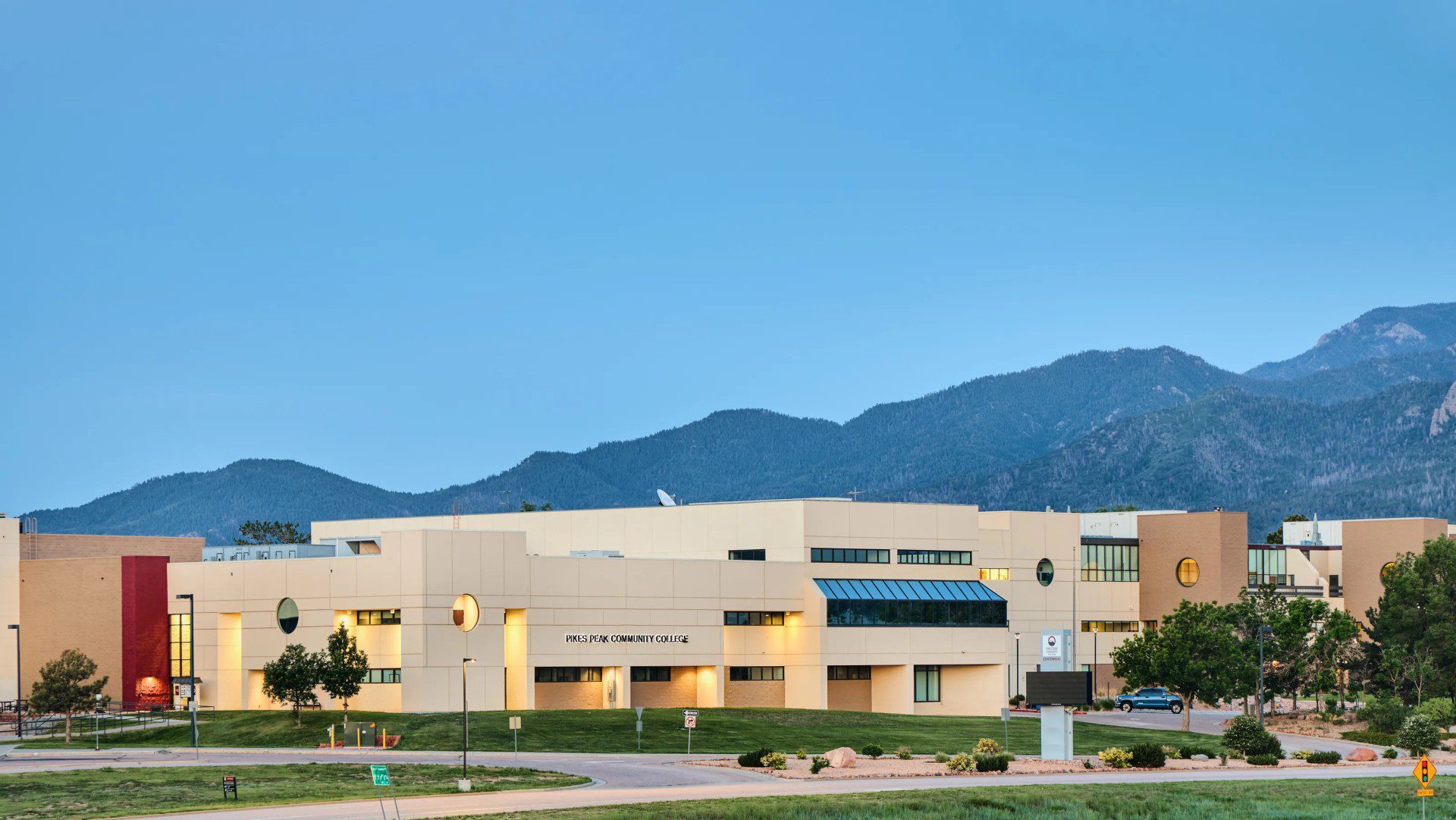 15+ Secrets To Lowering Tuition Fees At Pikes Peak State College
