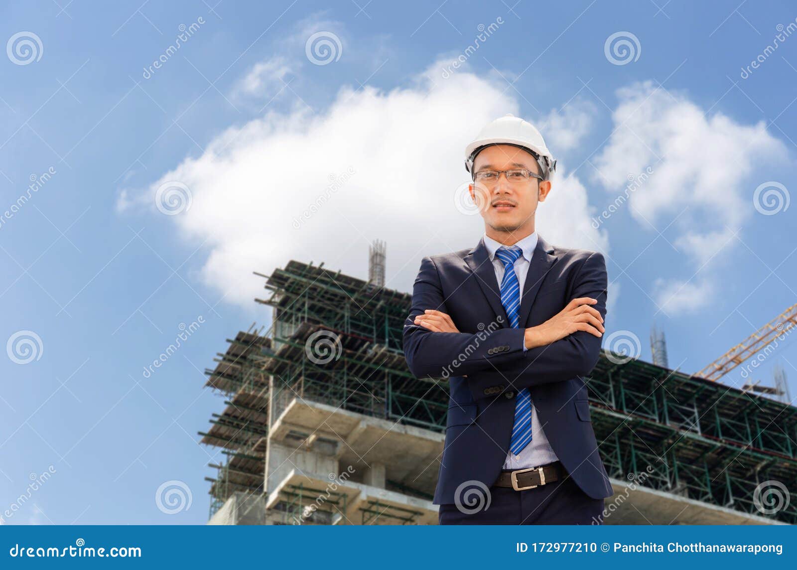 Business Engineer Man Standing With Arms Crossed Blurred Building Business Engineer Man Standing With Arms Crossed Blurred Building