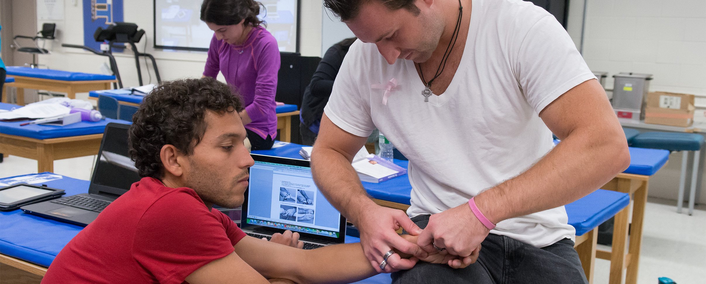 Understanding Physical Therapy Degrees Understanding Physical Therapy Degrees